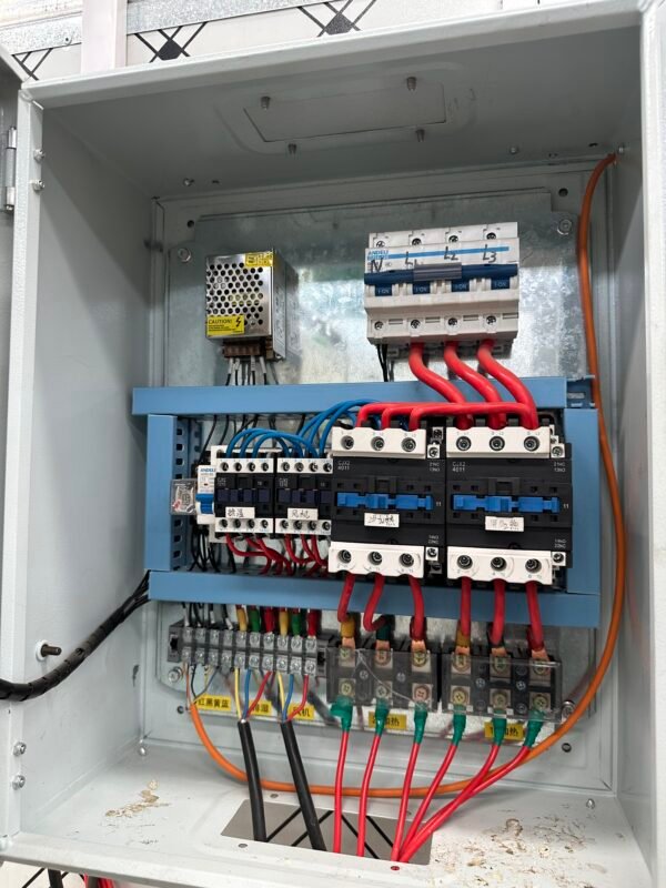 Electric 120th Floor Drying Room - Image 11